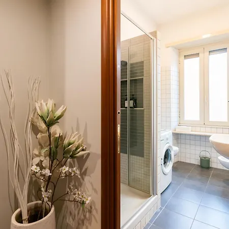 Monteverde 65 * Róma